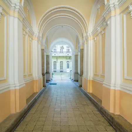King93 In Budapest. Lägenhet